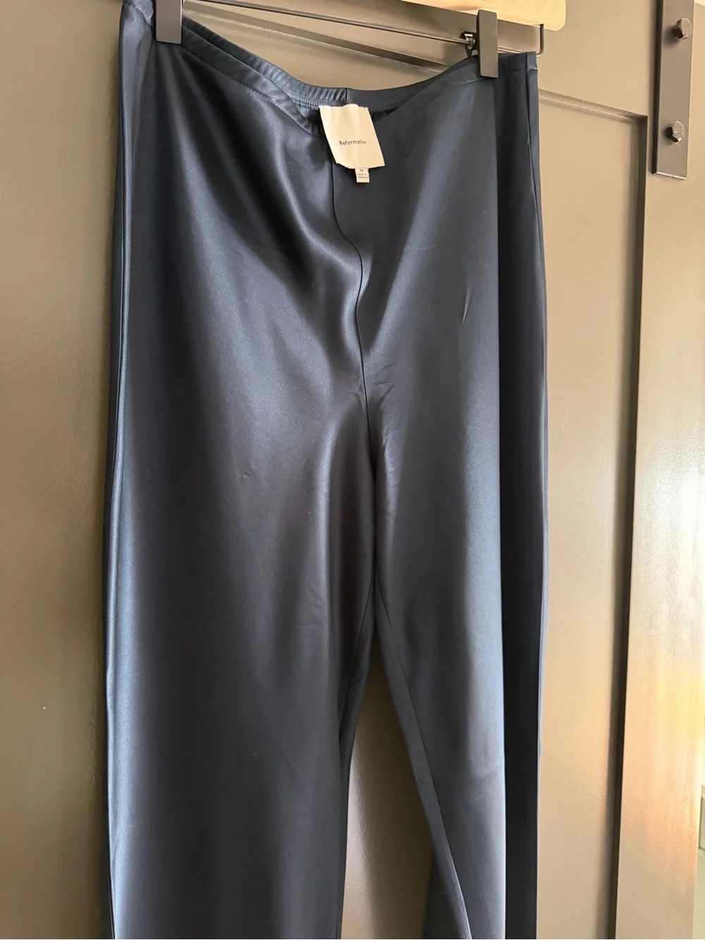 Reformation Gale Pant In Midnight